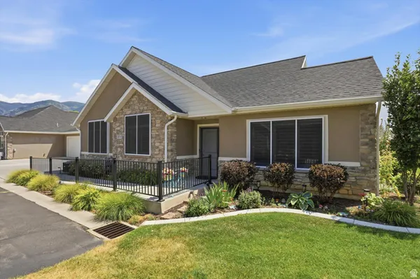 Property Slideshow image 2 of 48 | 2673 n 50 e d, North Ogden, UT, 84414