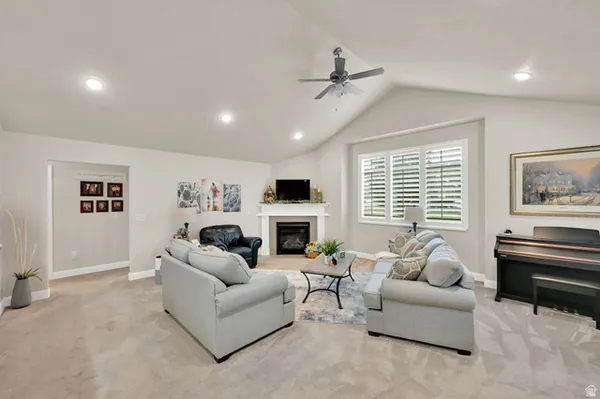Property Slideshow image 2 of 42 | 5512 w ore cart way b, Herriman, UT, 84096