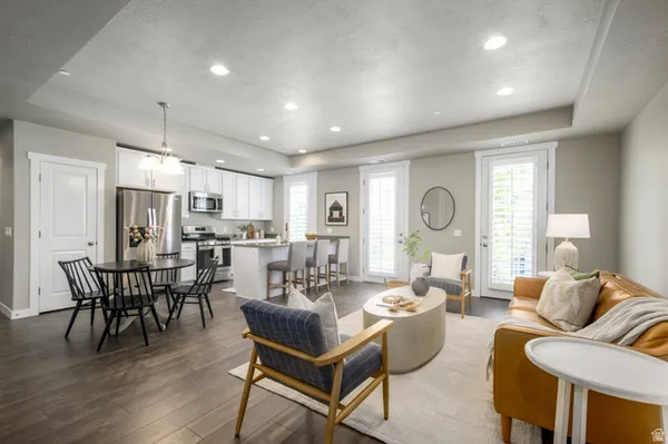 Property Slideshow image 3 of 30 | 4929 w tydeman way 210, South Jordan, UT, 84009