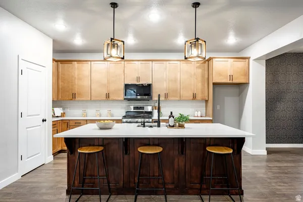 Property Slideshow image 2 of 73 | 11522 s skyward rd 642, South Jordan, UT, 84009