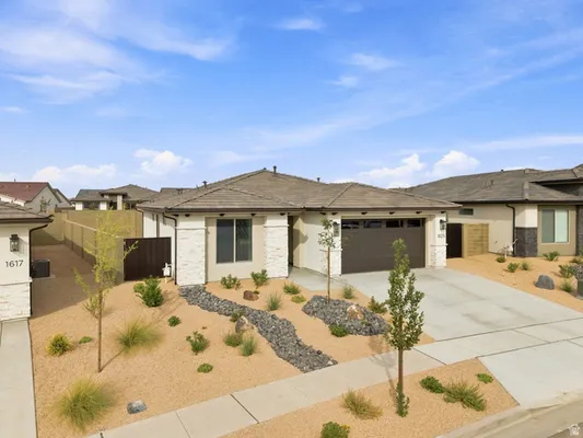 Property Slideshow image 3 of 70 | 1625 n horizon pkwy, Washington, UT, 84780