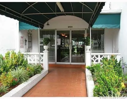 Property Slideshow image 3 of 83 | 4751 nw 21st st 303, Lauderhill, FL, 33313