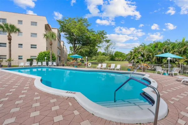 Property Slideshow image 2 of 26 | 1045 country club dr apt 107, Margate, FL, 33063