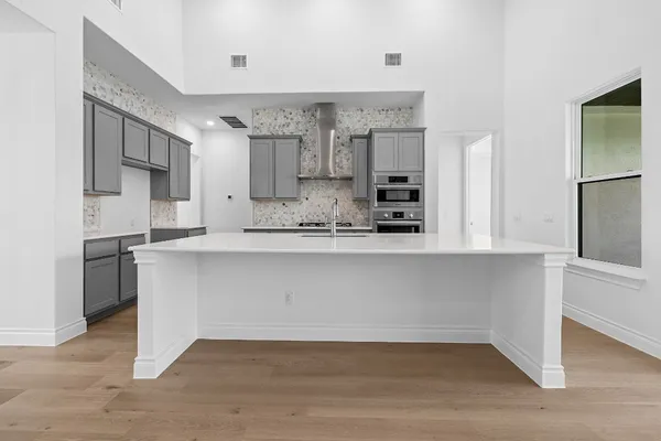 Property Slideshow image 3 of 15 | 409 mayapple, Horseshoe Bay, TX, 78657