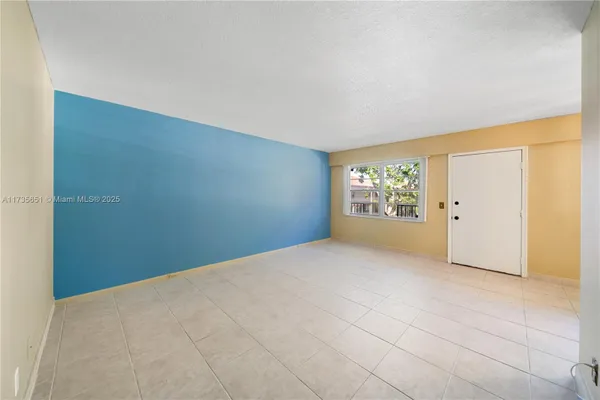 Property Slideshow image 2 of 24 | 13455 sw 3rd st 302s, Pembroke Pines, FL, 33027
