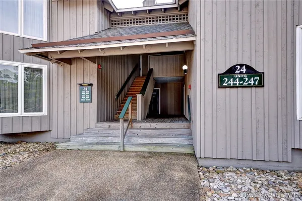 Property Slideshow image 3 of 44 | 246 padgetts ordinary, Williamsburg, VA, 23185