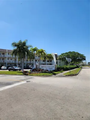 Property Slideshow image 2 of 24 | 6670 royal palm blvd k 202, Margate, FL, 33063