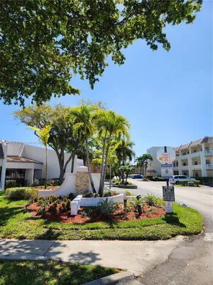 Property Slideshow image 3 of 24 | 6670 royal palm blvd k 202, Margate, FL, 33063