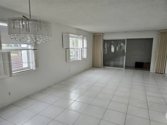 Property Slideshow image 3 of 8 | 3551 inverrary dr apt 201, Lauderhill, FL, 33319
