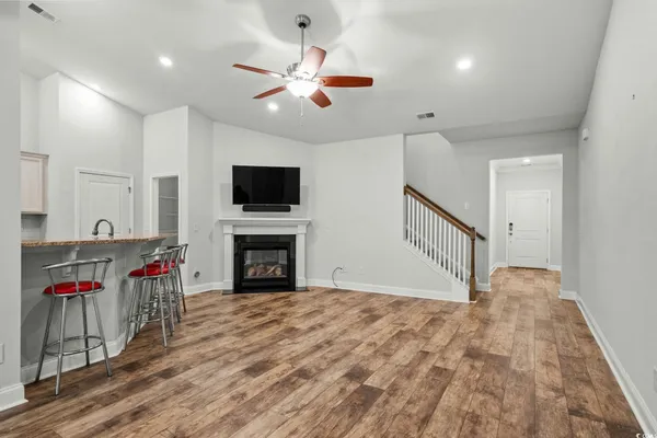 Property Slideshow image 2 of 40 | 450 oaklanding ln, Murrells Inlet, SC, 29576
