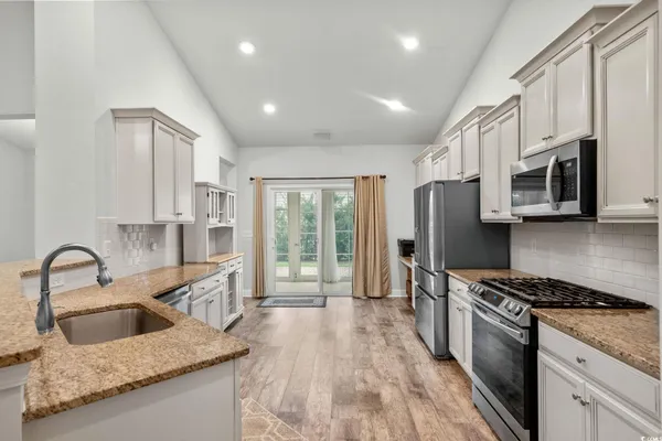 Property Slideshow image 3 of 40 | 450 oaklanding ln, Murrells Inlet, SC, 29576