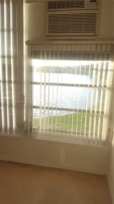 Property Slideshow image 3 of 8 | 19080 ne 3rd ct apt 318, Miami, FL, 33179