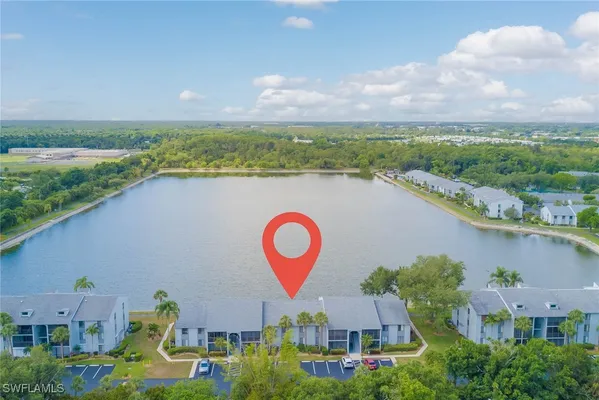 Property Slideshow image 2 of 21 | 9950 sailview ct 14, Fort Myers, FL, 33905