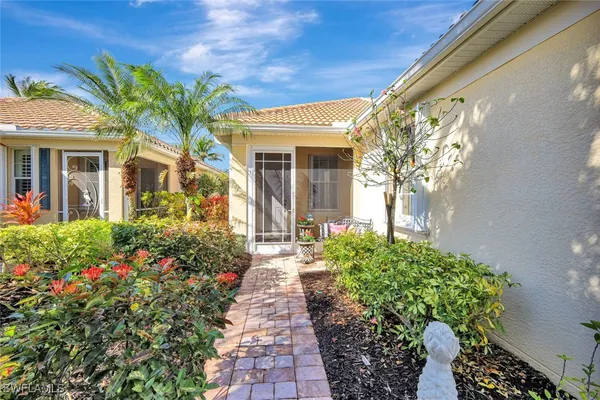 Property Slideshow image 2 of 38 | 15125 estuary cir, Bonita Springs, FL, 34135