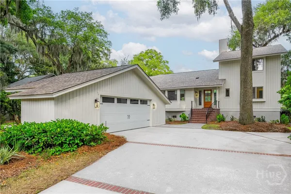Property Slideshow image 2 of 36 | 6 schroeder ct, Savannah, GA, 31411