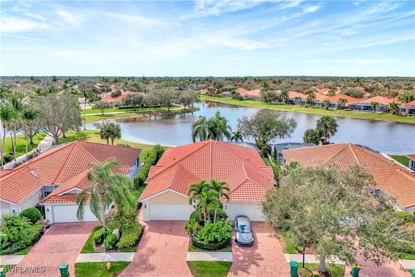 Property Slideshow image 3 of 37 | 4255 redonda ln, Naples, FL, 34119