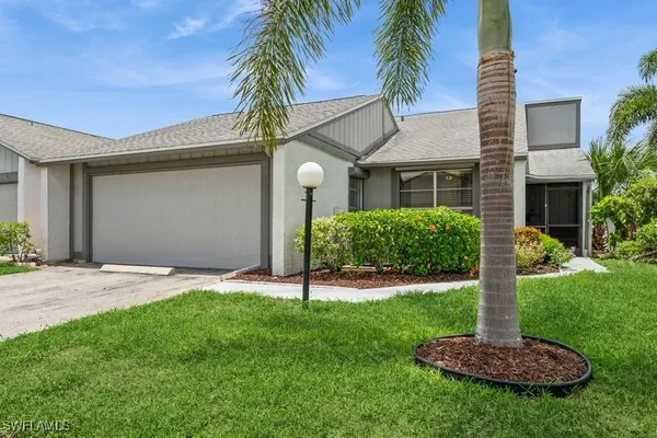 Property Slideshow image 3 of 43 | 9749 maplecrest cir, Lehigh Acres, FL, 33936