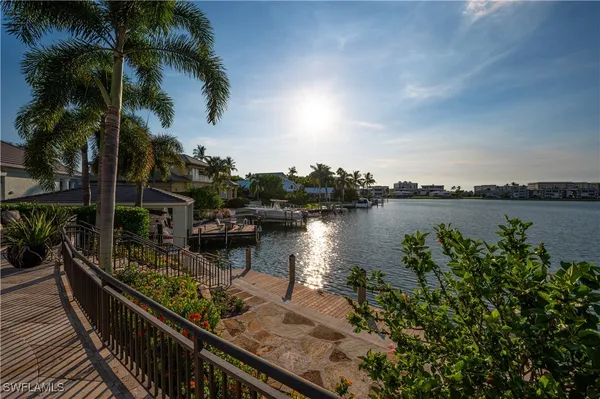 Property Slideshow image 2 of 35 | 3111 leeward ln, Naples, FL, 34103