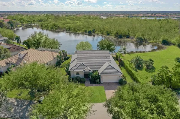 Property Slideshow image 2 of 23 | 2992 apple blossom dr, Alva, FL, 33920