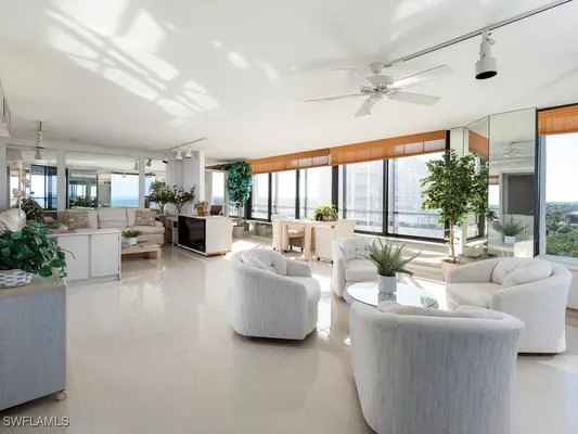 Property Slideshow image 3 of 15 | 5555 heron point dr 902, Naples, FL, 34108