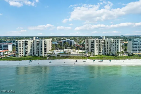 Property Slideshow image 3 of 29 | 3115 gulf shore blvd 206s, Naples, FL, 34103