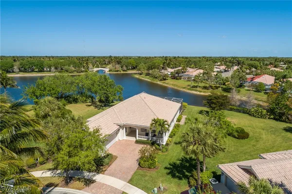 Property Slideshow image 3 of 50 | 28263 koi way, Bonita Springs, FL, 34135