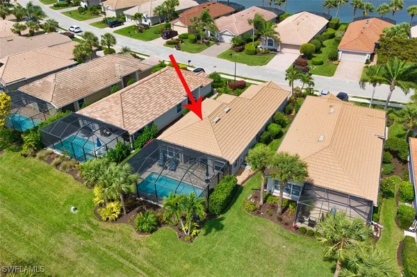 Property Slideshow image 3 of 47 | 10012 oakhurst way, Fort Myers, FL, 33913