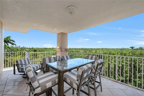 Property Slideshow image 2 of 28 | 6597 nicholas blvd apt 401, Naples, FL, 34108