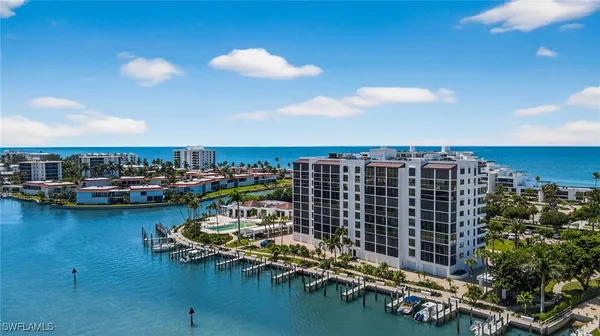 Property Slideshow image 3 of 27 | 2400 gulf shore blvd n ph 4, Naples, FL, 34103