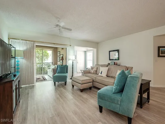 Property Slideshow image 2 of 12 | 105 tuscana ct 1002, Naples, FL, 34119