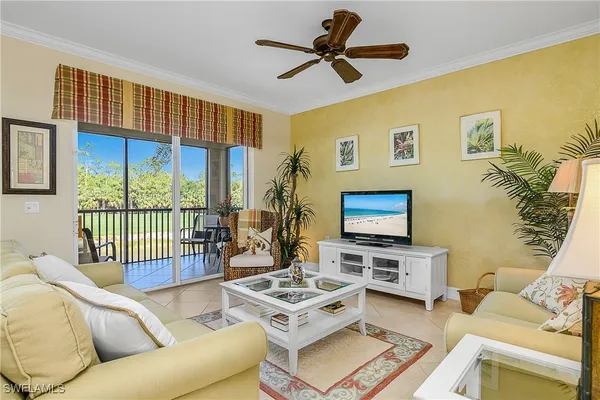 Property Slideshow image 3 of 38 | 10317 heritage bay blvd 1426, Naples, FL, 34120