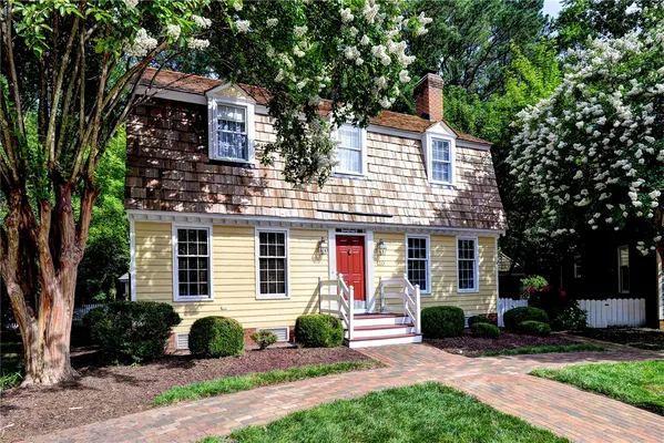 Property Slideshow image 2 of 44 | 110 thomas gates, Williamsburg, VA, 23185