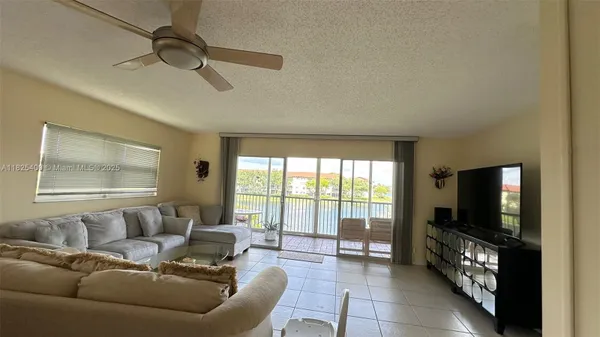 Property Slideshow image 2 of 9 | 12950 sw 13th st d301, Pembroke Pines, FL, 33027