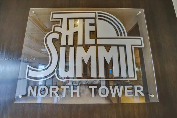 Property Slideshow image 3 of 65 | 1201 s ocean dr 218n, Hollywood, FL, 33019