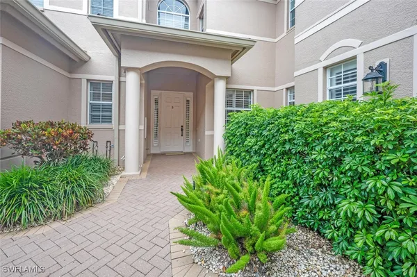 Property Slideshow image 2 of 35 | 798 regency reserve cir apt 1101, Naples, FL, 34119