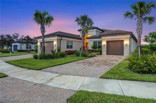 Property Slideshow image 3 of 50 | 12068 azalea way, Naples, FL, 34120