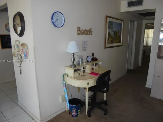 Property Slideshow image 2 of 12 | 31 fanshaw a # 31a, Boca Raton, FL, 33434