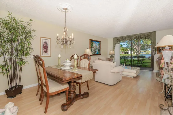 Property Slideshow image 2 of 26 | 901 colony point cir 107, Pembroke Pines, FL, 33026