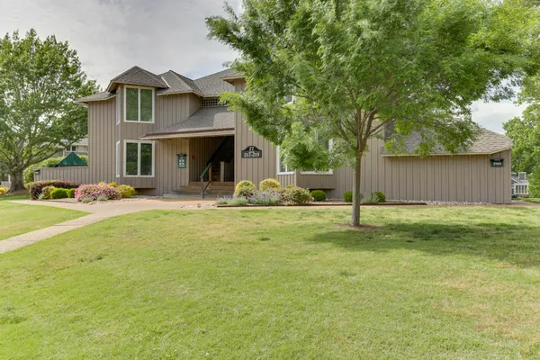 Property Slideshow image 2 of 28 | 215 padgetts ordinary, Williamsburg, VA, 23185