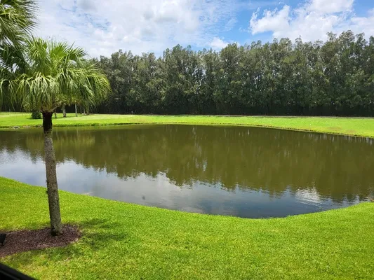 Property Slideshow image 2 of 20 | 12 plantation dr apt 206, Vero Beach, FL, 32966