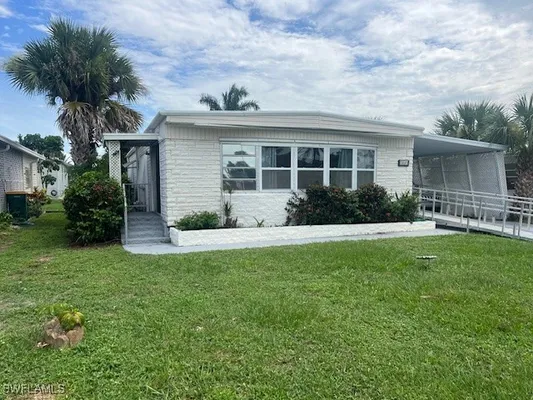 Property Slideshow image 3 of 23 | 519 riviera blvd, Naples, FL, 34112