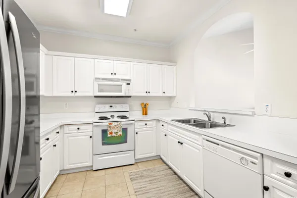 Property Slideshow image 2 of 35 | 604 heathrow dr 1105, Myrtle Beach, SC, 29579