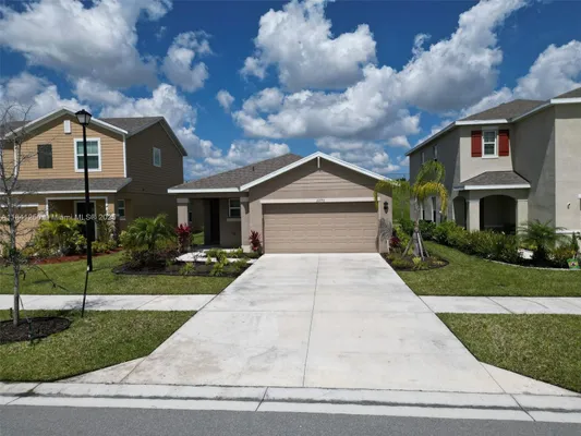 Property Slideshow image 3 of 56 | 10770 sw vasari way, Port St Lucie, FL, 34987