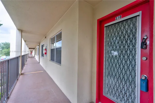 Property Slideshow image 2 of 32 | 1101 sw 128th ter c310, Pembroke Pines, FL, 33027