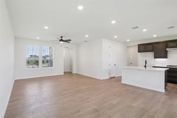 Property Slideshow image 3 of 19 | 156 antoinette way, San Marcos, TX, 78666