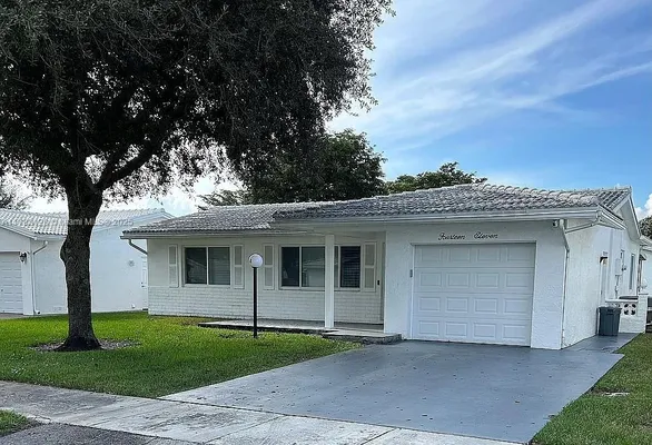 Property Slideshow image 2 of 75 | 1411 nw 90th dr, Plantation, FL, 33322