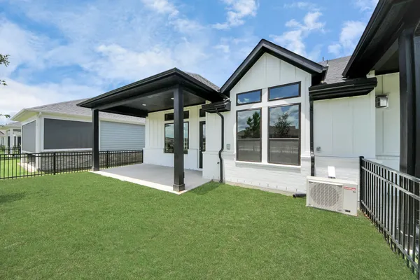 Property Slideshow image 2 of 33 | 14628 cedar elm ct, Willis, TX, 77318