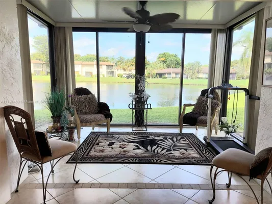 Property Slideshow image 3 of 18 | 21338 juego cir apt 11c, Boca Raton, FL, 33433