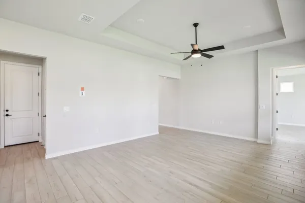 Property Slideshow image 2 of 30 | 140 antoinette way unit 102, San Marcos, TX, 78666