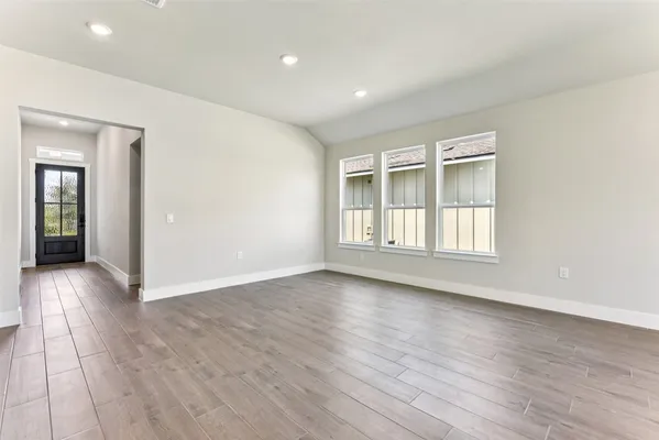 Property Slideshow image 3 of 27 | 1628 dancing oak ln, San Marcos, TX, 78666